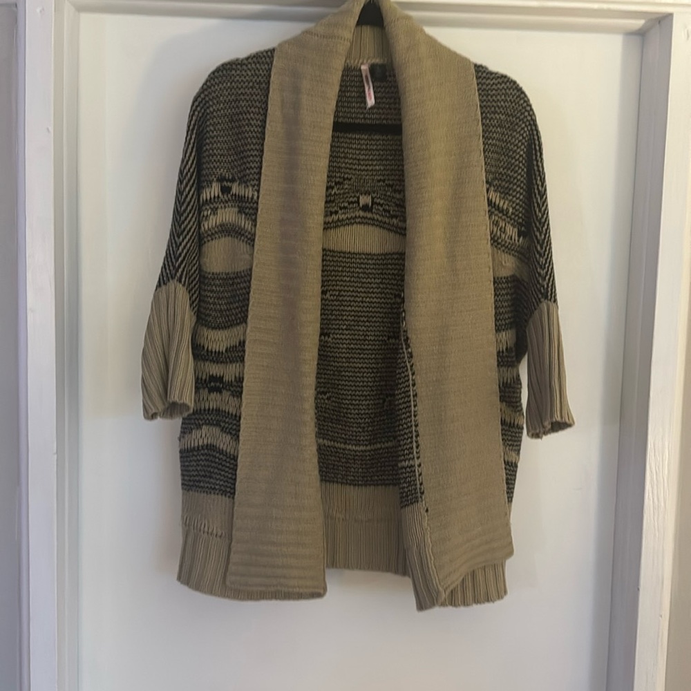 Short Sleeve Cardigan